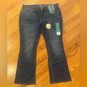 Riders by Lee boot cut blue jeans. New with tags.